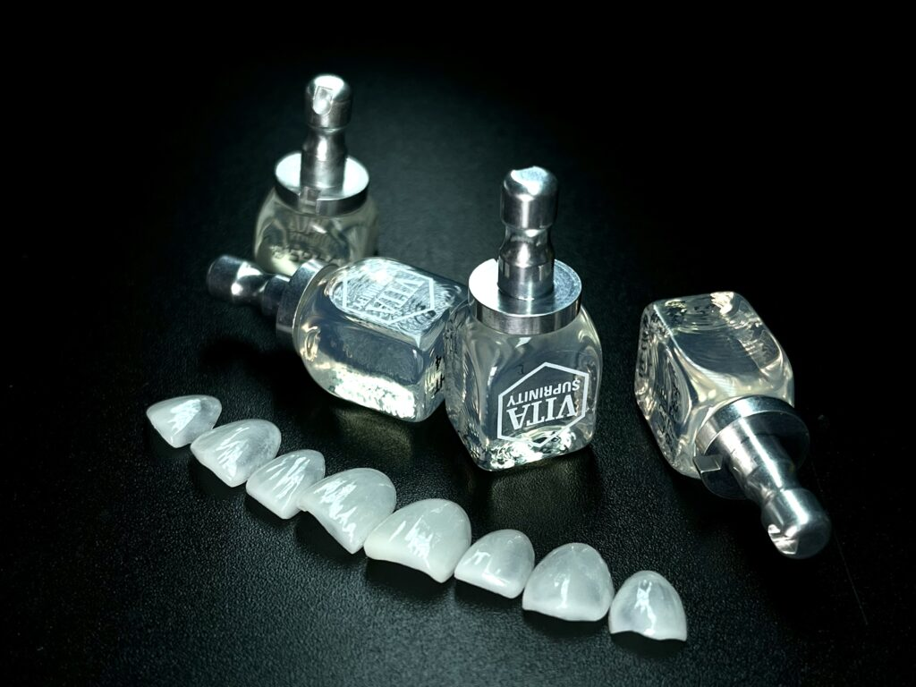 德國 VITA 琥珀瓷牙貼片